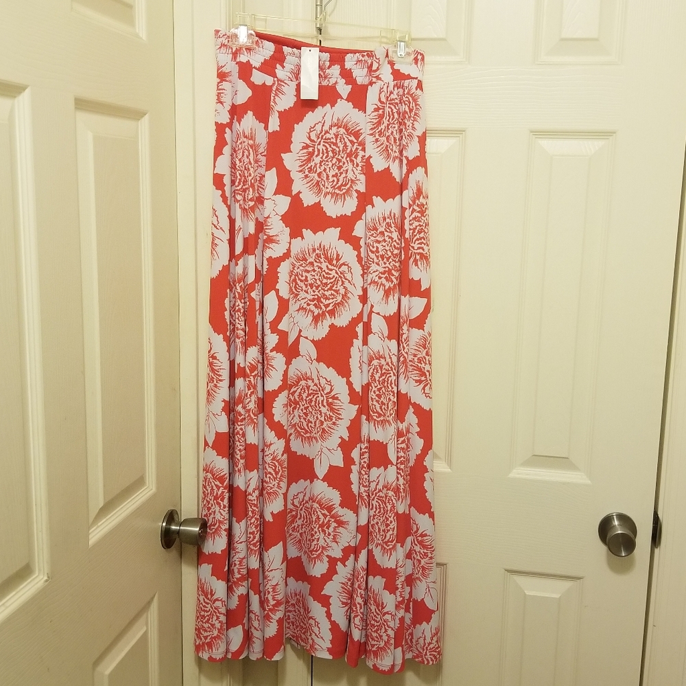 Maxi skirt by New York and Company